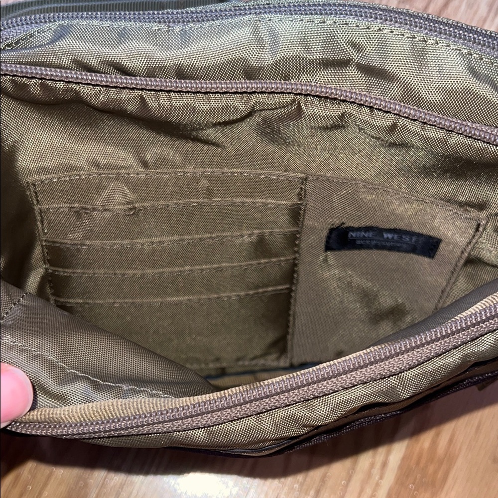 Nine West Olive Purse - Picture 6 of 10
